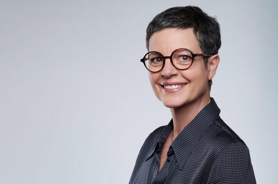 Portraits professionnels à Toulouse – L’élégance naturelle au service de votre image